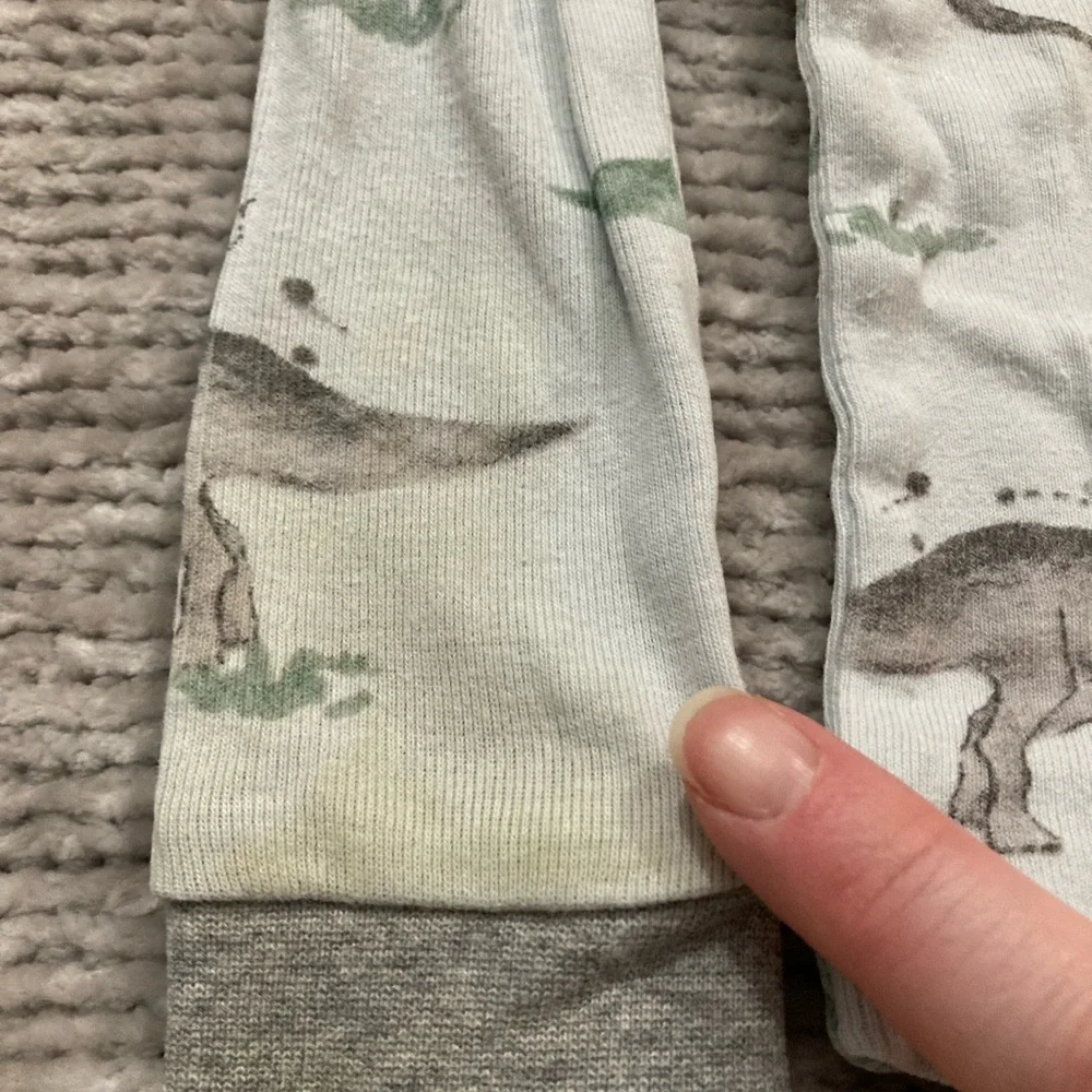 Burt’s Bees Baby‎ Dinosaur Pajama Set Size 18 Months PJs 100% Organic Cotton
